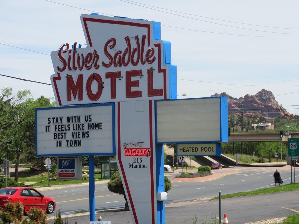 Silver Saddle Motel มานิทูสปริงส์ ภายนอก รูปภาพ